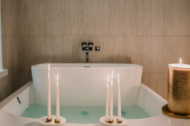 Bath Candles: Unlocking the Secret to a Luxurious, Relaxing Bath Experience