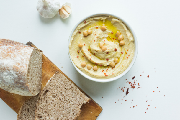 How to Make Hummus: A Nutritious Delight with a Few Surprising Facts