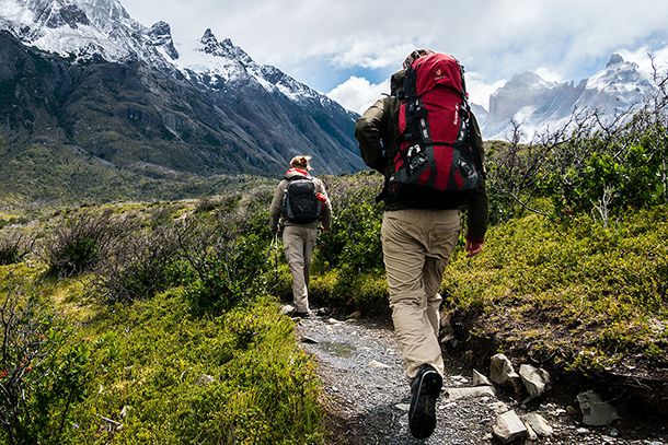 10 Essentials for Hiking: The Ultimate Camping List