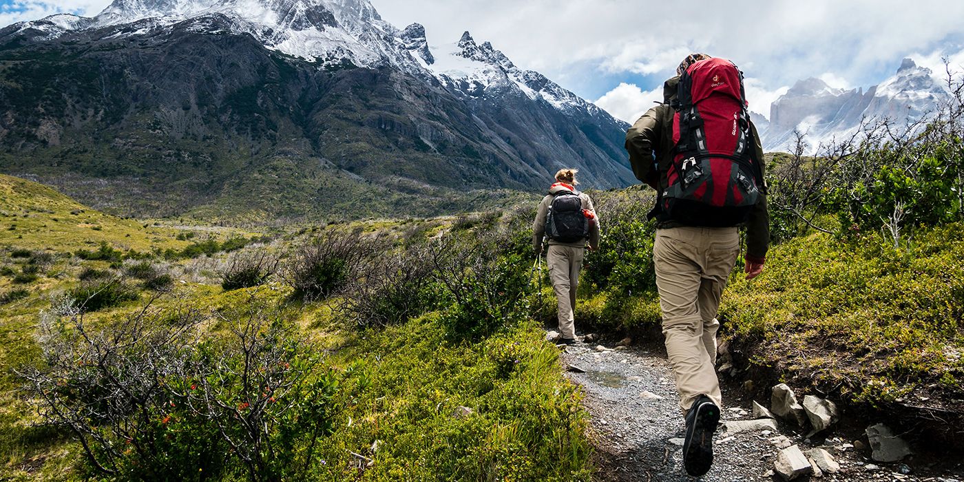 10 Essentials for Hiking: The Ultimate Camping List